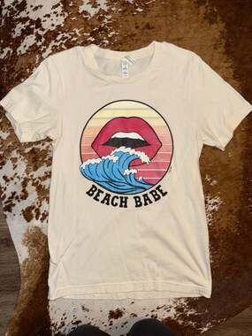 Bella+Canvas Beach Babe Graphic T-Shirt Size S